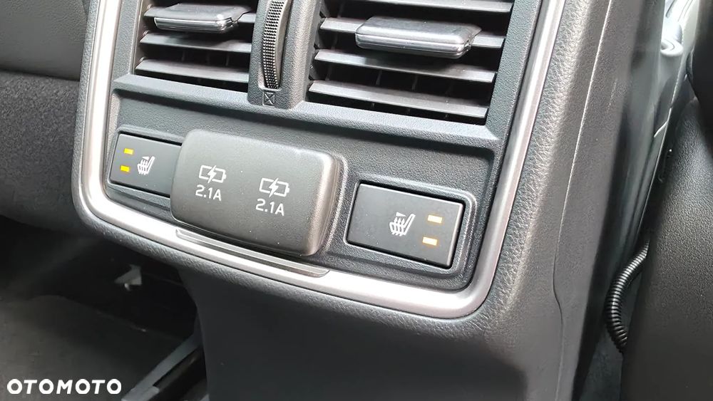 Subaru Forester 2.0i-L Platinum (EyeSight) Lineartronic - 38