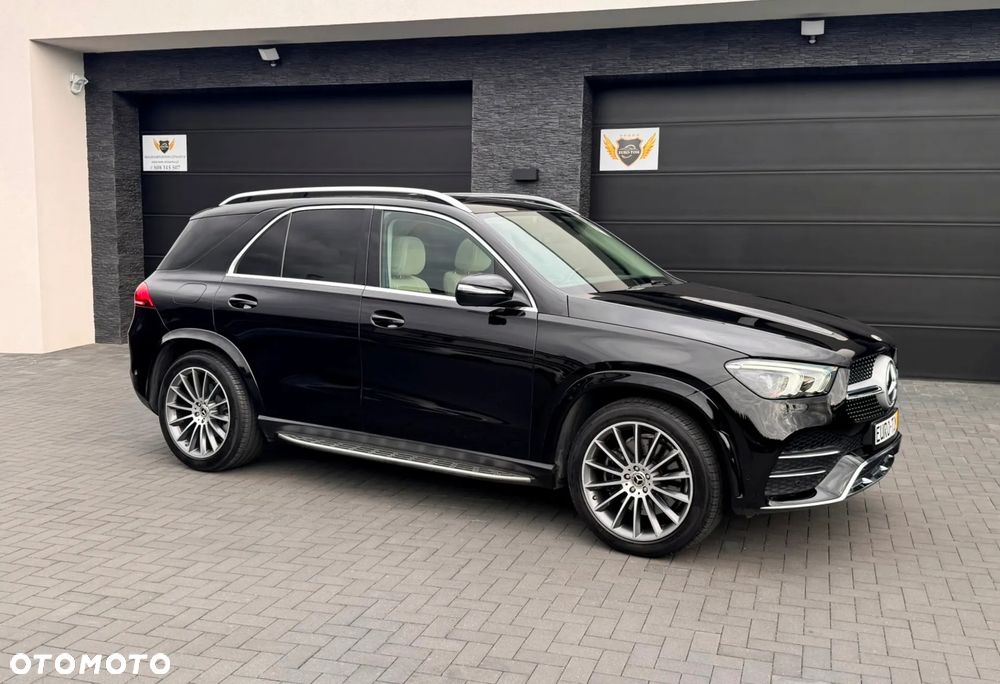 Mercedes-Benz GLE 300 d 4Matic 9G-TRONIC AMG Line - 9