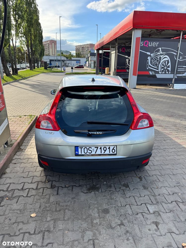 Volvo C30 1.6D Momentum - 9