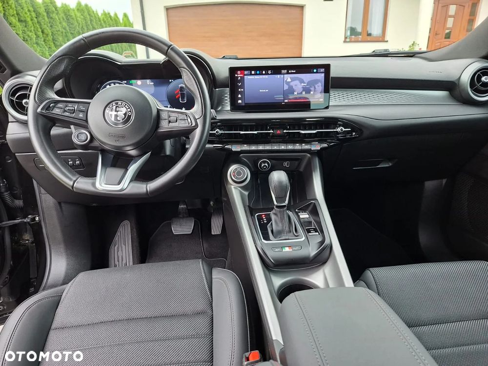 Alfa Romeo Tonale 1.6 JTD T4 Sprint DCT - 11