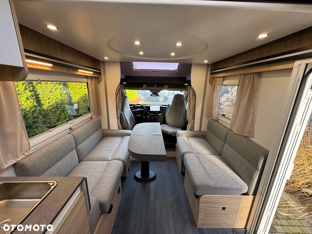 Ford Chausson 720 First Line - 9