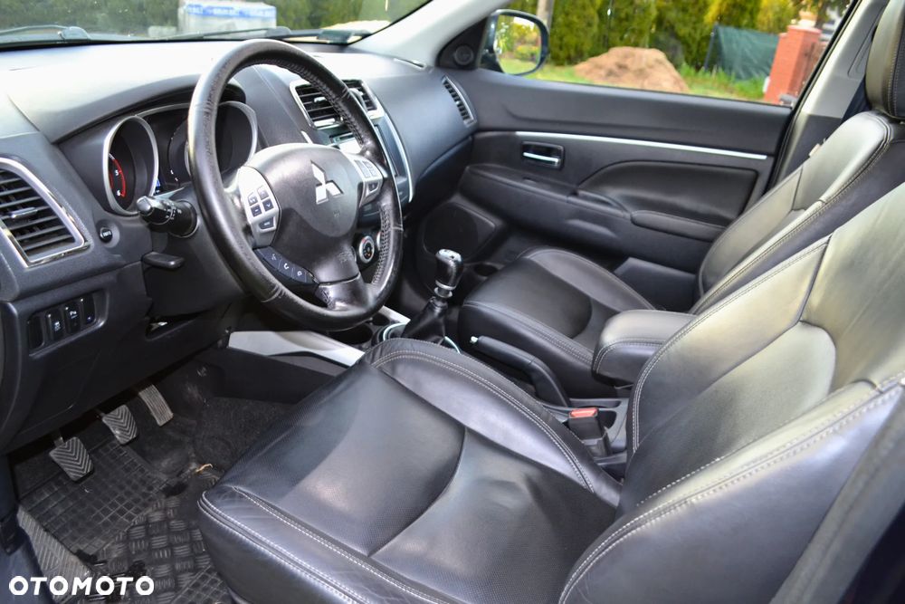 Mitsubishi ASX 1.8 DID Instyle 4WD AS&G - 8