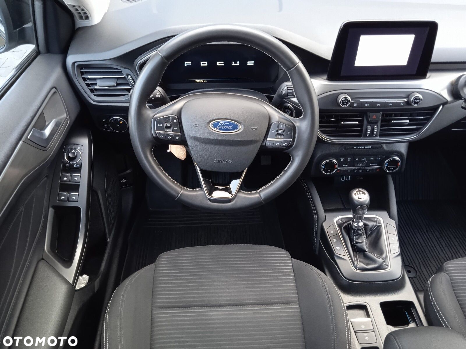 Ford Focus - 9
