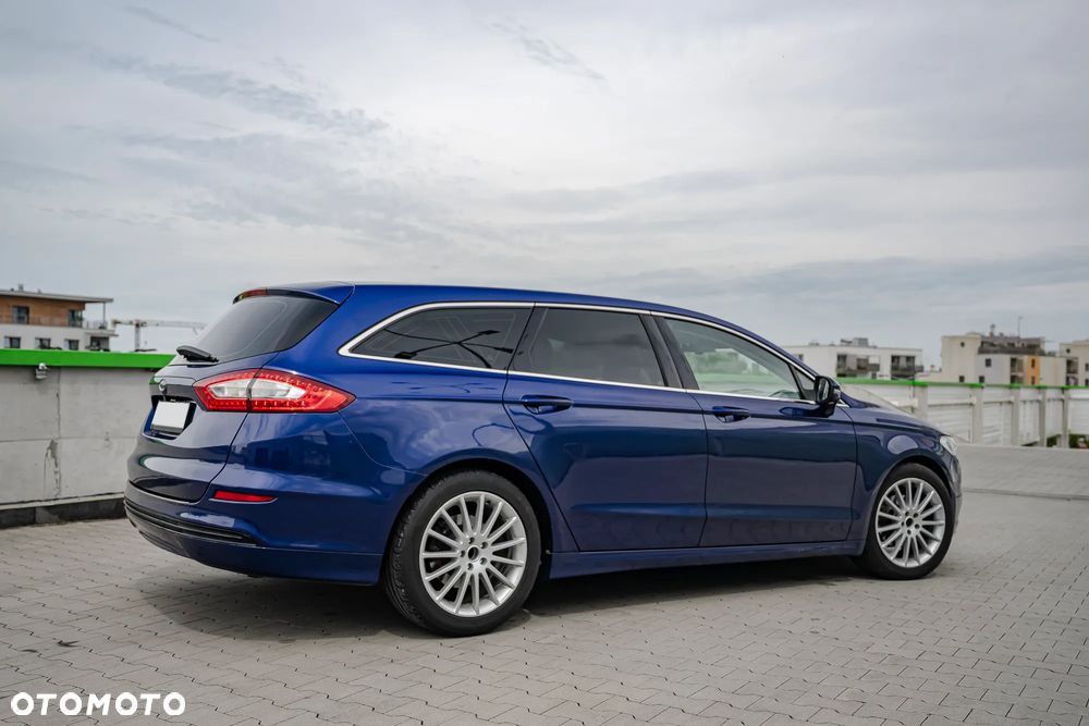 Ford Mondeo 2.0 TDCi Titanium PowerShift - 4