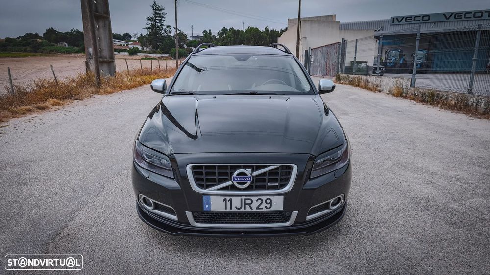 Volvo V70 2.0 D3 R-Design - 2