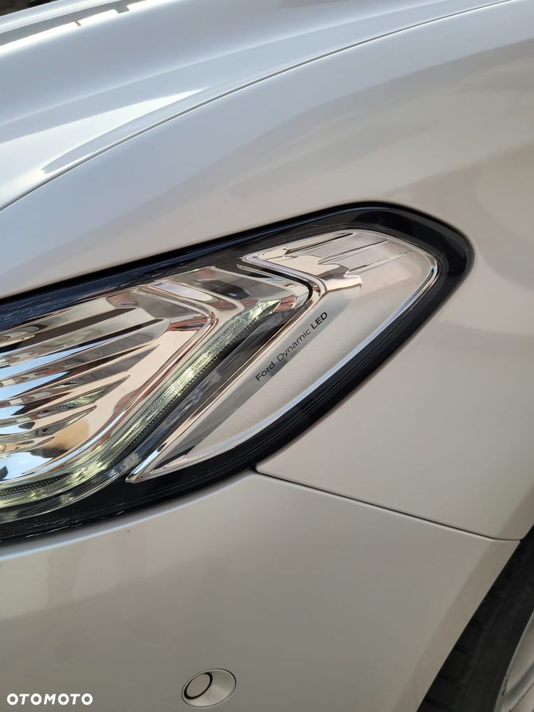 Ford Mondeo Vignale 2.0 TDCi 4WD PowerShift - 8