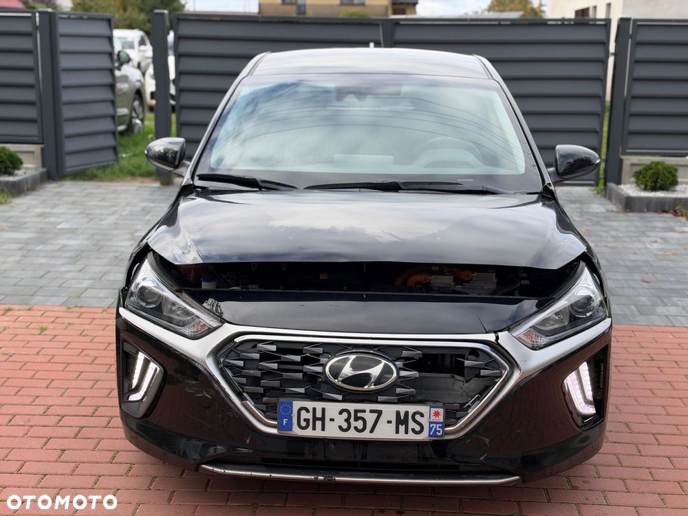 Hyundai IONIQ - 2
