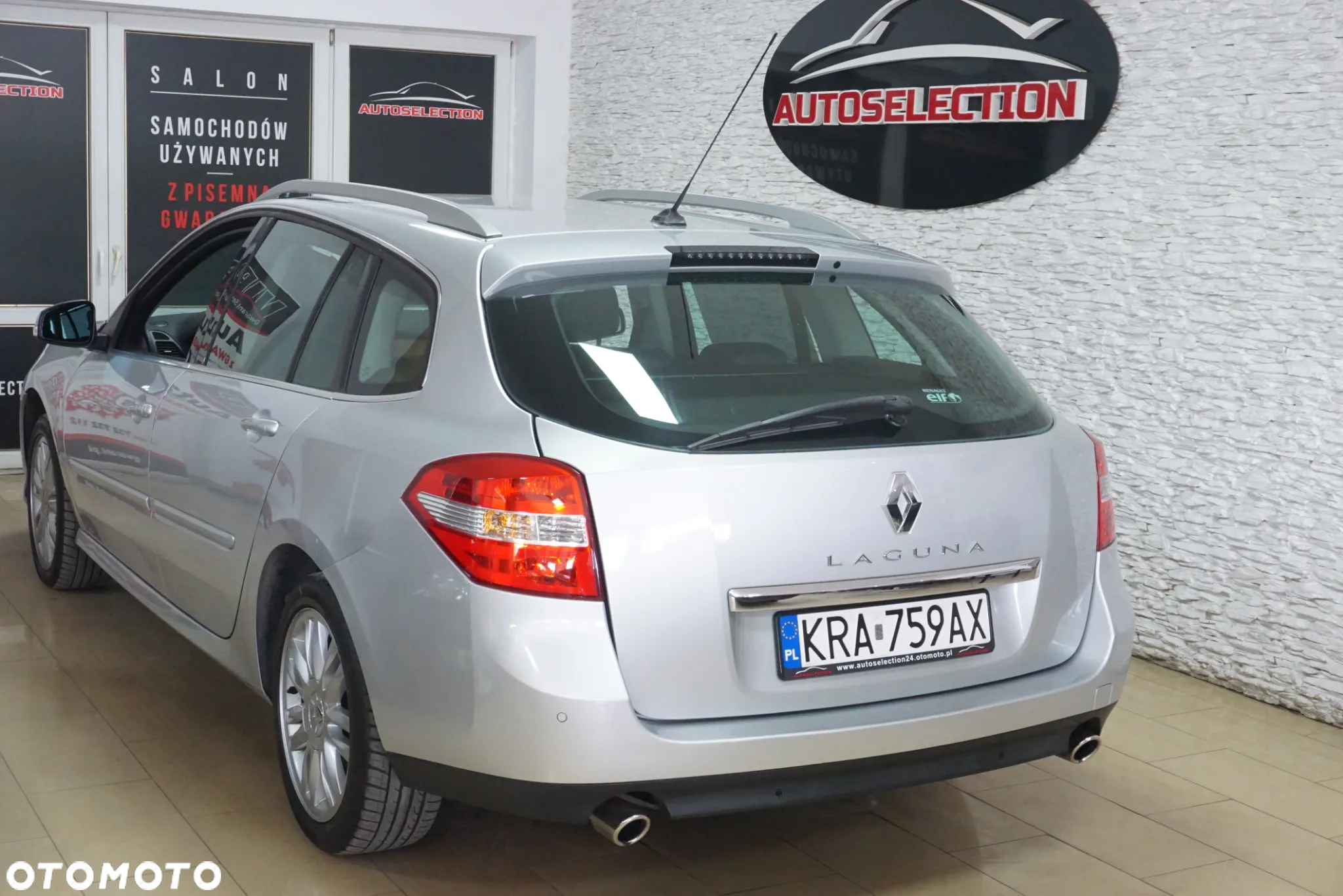 Renault Laguna 2.0 16V Turbo Initiale - 14