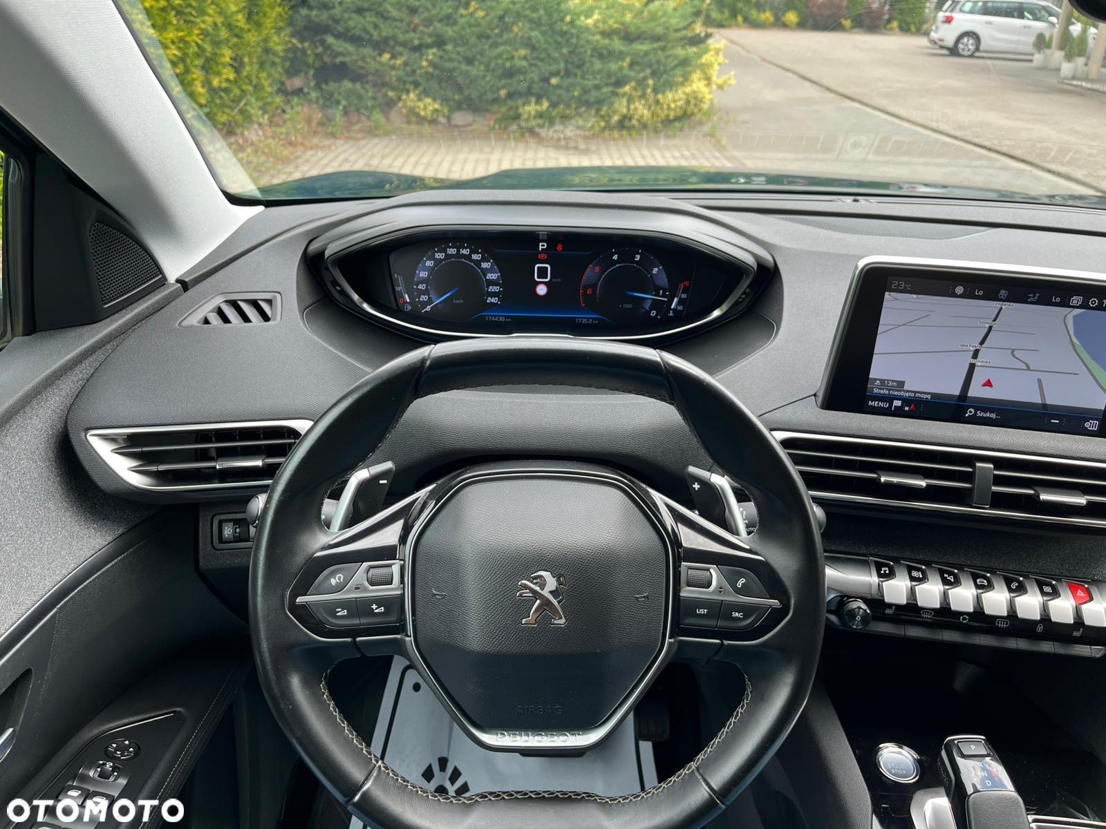 Peugeot 5008 1.5 BlueHDi Allure S&S EAT8 - 20