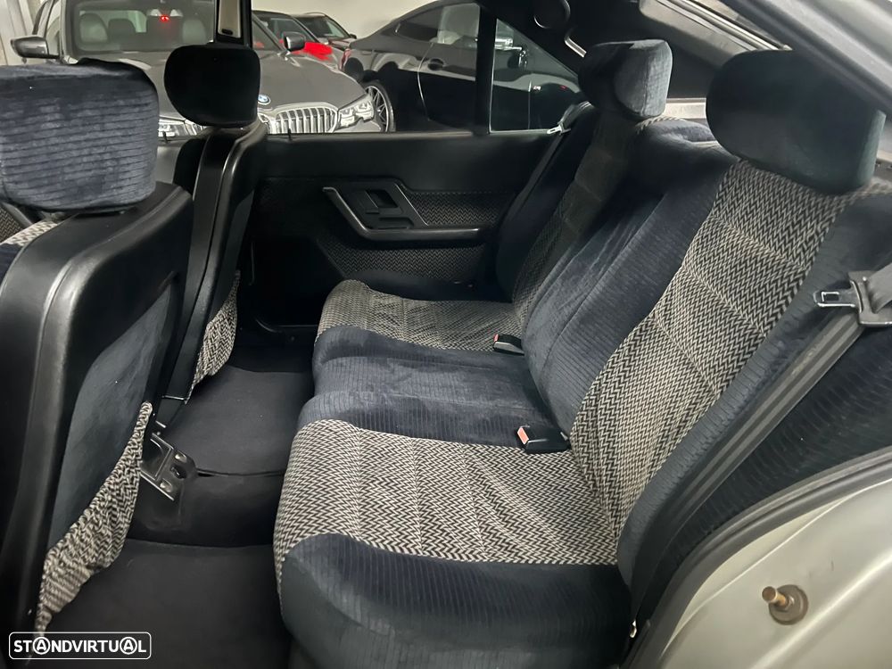 Citroën BX 19 GTI - 15