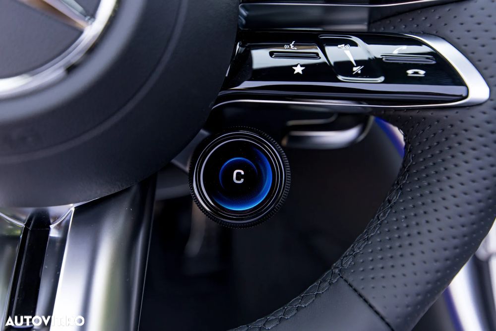 Mercedes-Benz CLE Mercedes-AMG 53 4M+ Cabrio AMG S.SHIFT TCT 9G - 30