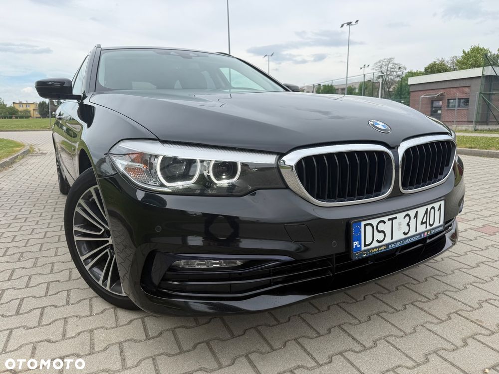 BMW Seria 5 520d Sport Line sport - 12