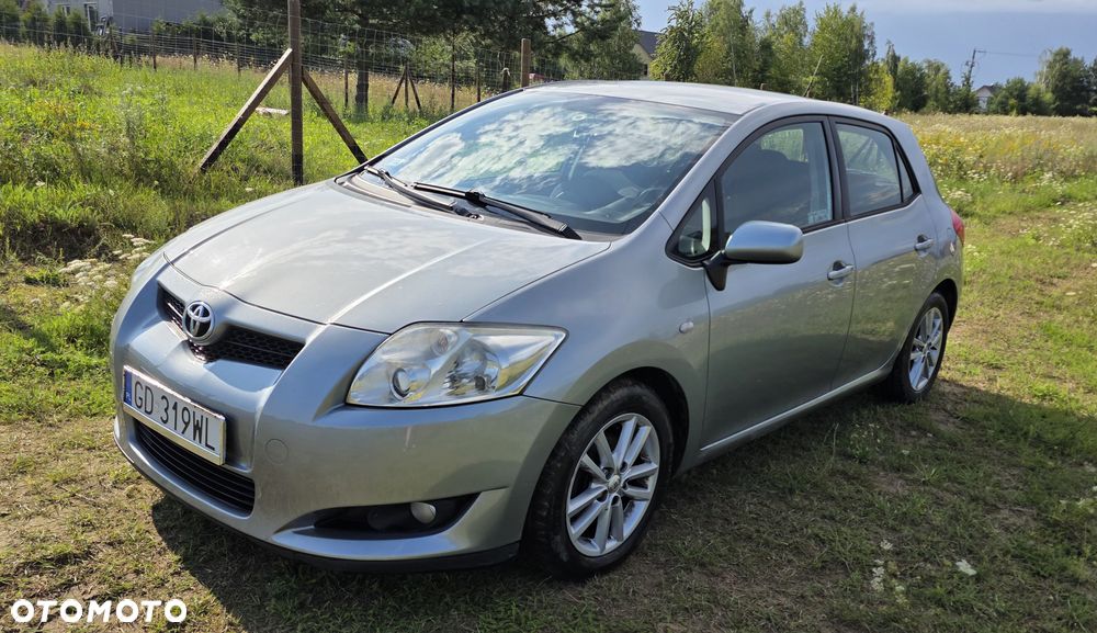 Toyota Auris 1.6 VVT-i Sol - 3