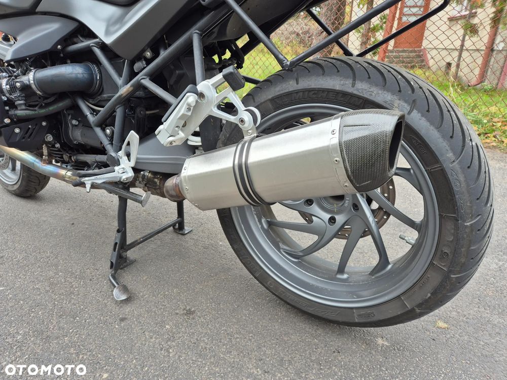 BMW R - 12