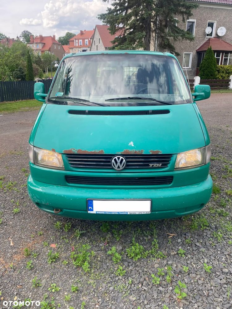 Volkswagen Transporter - 2