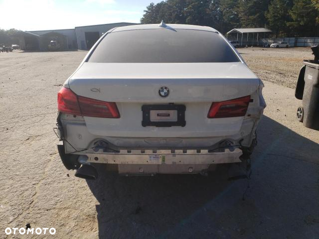 BMW Seria 5 530i - 9