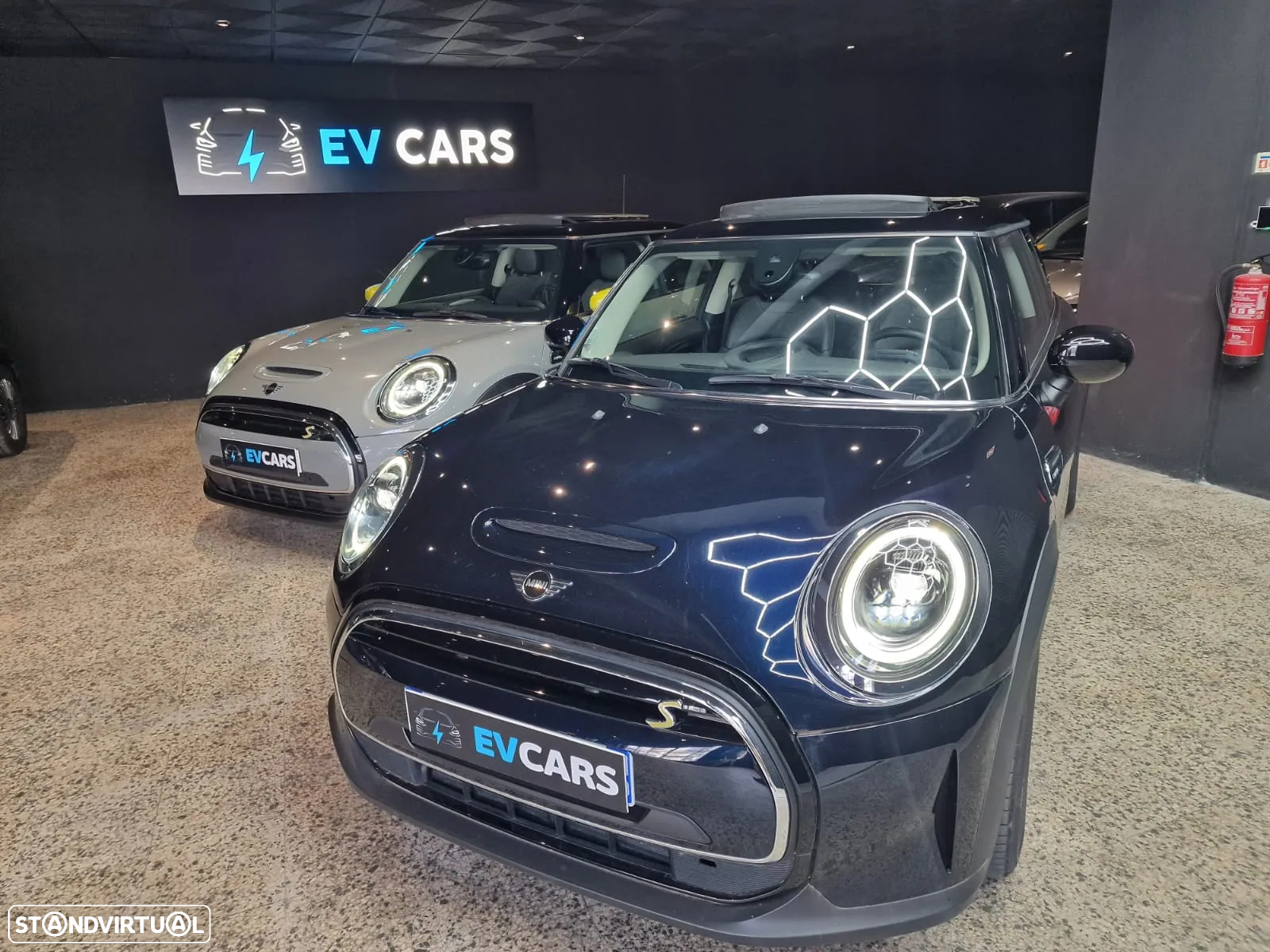 MINI 3 Portas Cooper SE Camden Edition - 20