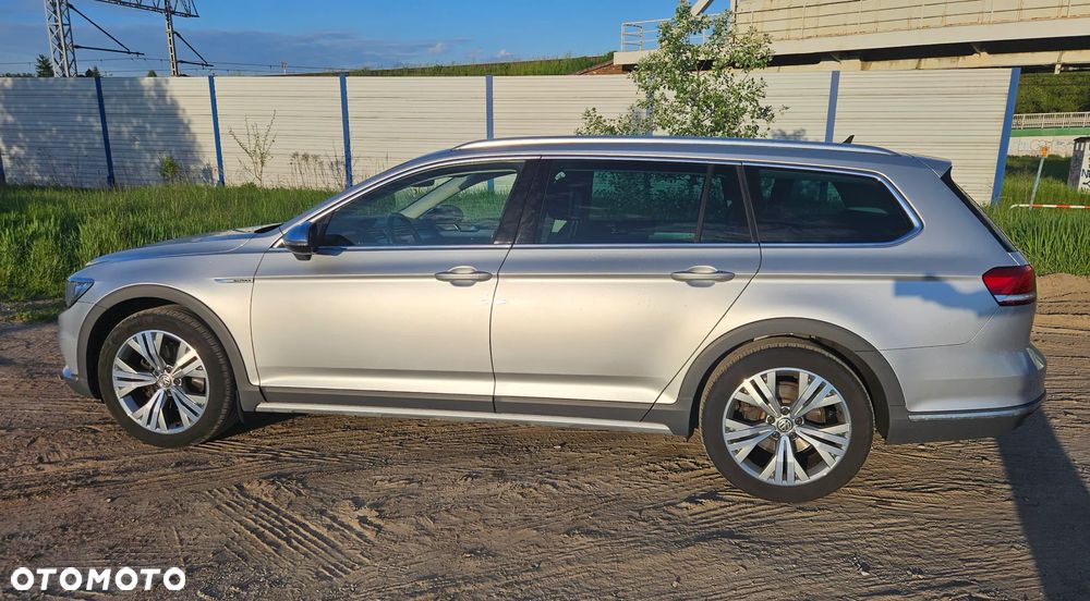 Volkswagen Passat Alltrack - 2