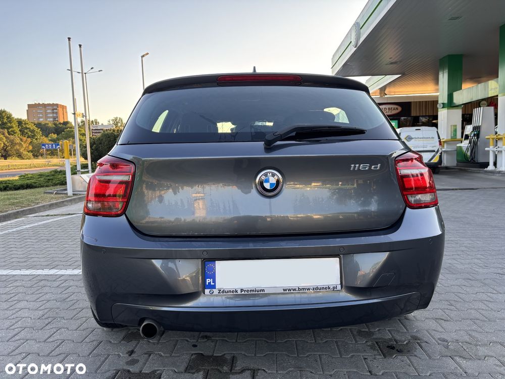 BMW Seria 1 116d EfficientDynamics - 6
