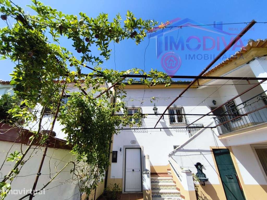 Moradia T2+1 com amplo espaço exterior e perto das praias fluviais,... - Grande imagem: 2/59