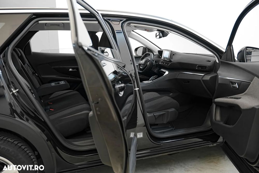 Peugeot 3008 PureTech 130 Stop & Start GPF EAT8 Active Business-Paket - 24