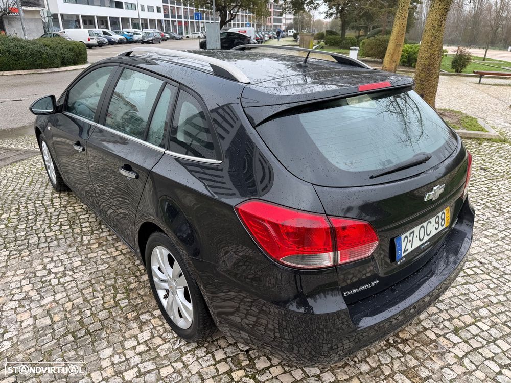 Chevrolet Cruze SW 1.7 VCDi LT - 8
