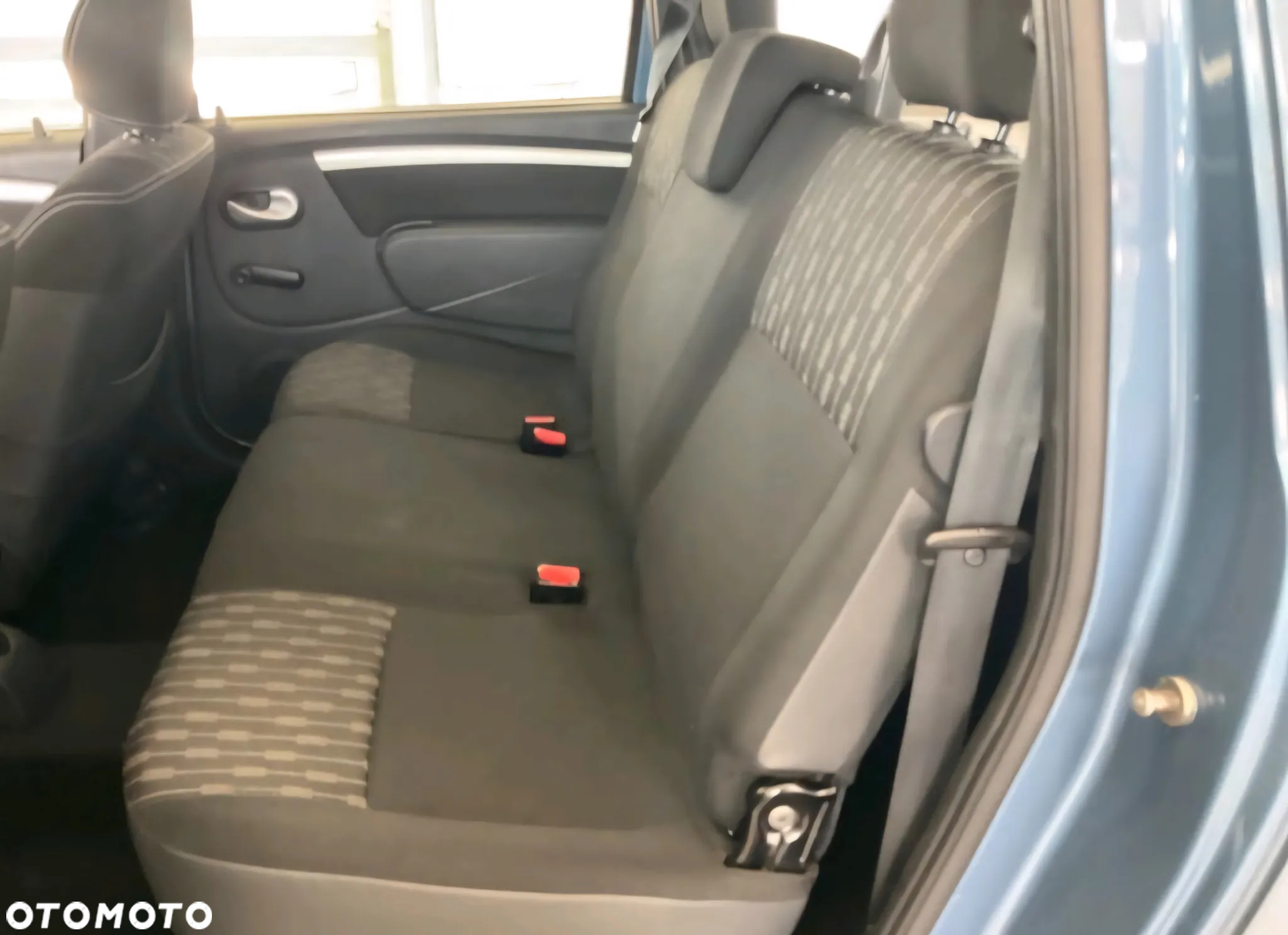 Dacia Logan MCV 1.6 Laureate - 18