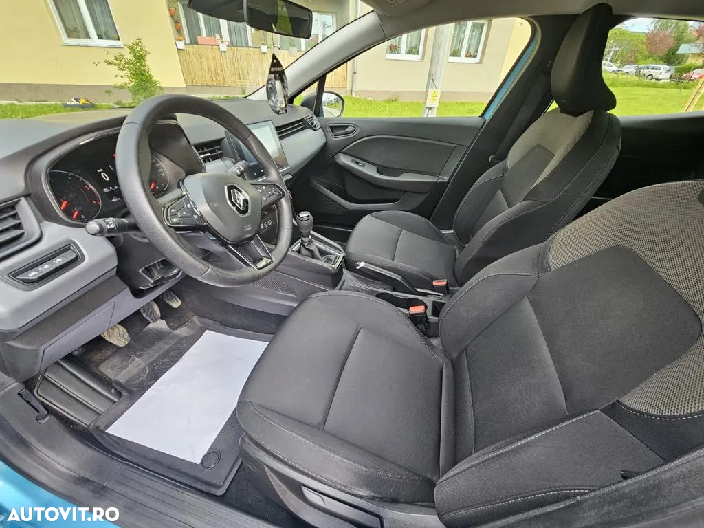 Renault Clio - 2