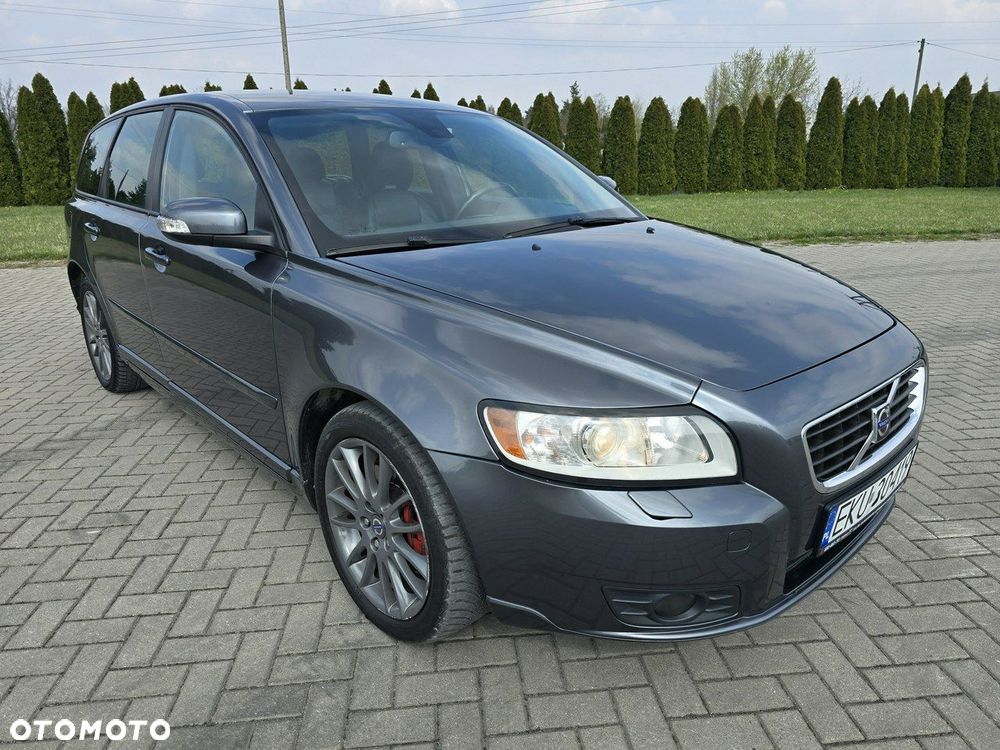 Volvo V50 - 1