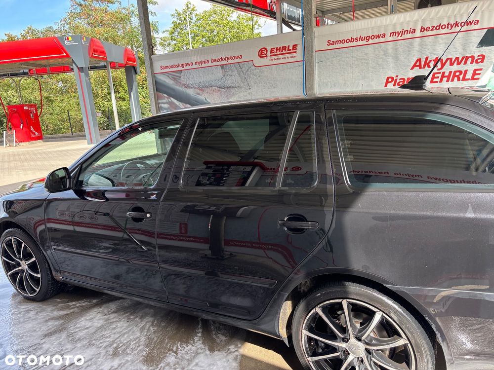 Skoda Octavia 2.0 TDI DSG Ambiente - 8