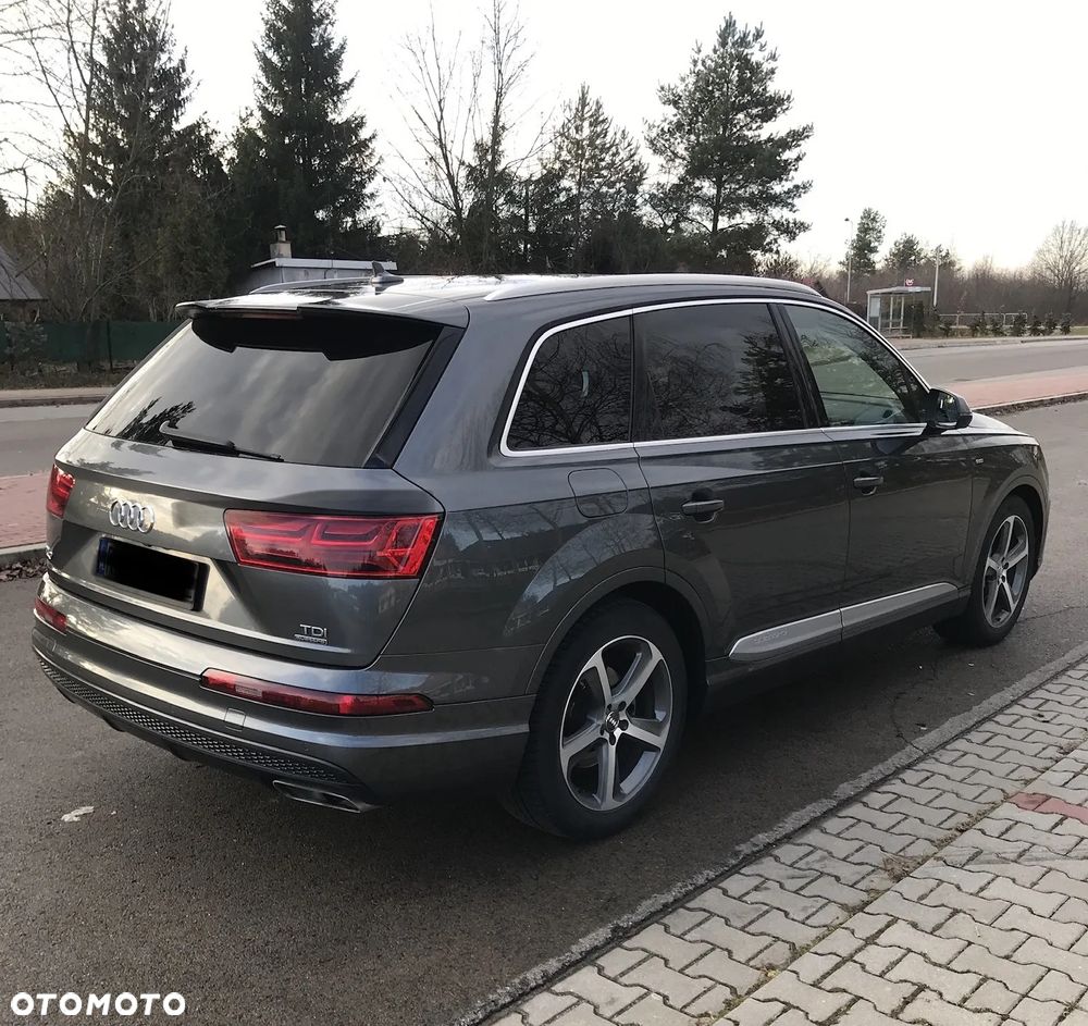 Audi Q7 - 6