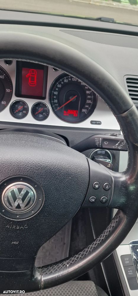 Volkswagen Passat - 6