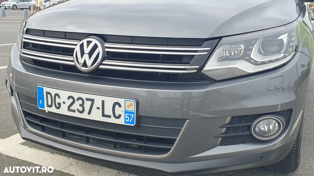 Volkswagen Tiguan 2.0 TDI DPF BlueMotion Technology Lounge Sport & Style - 5