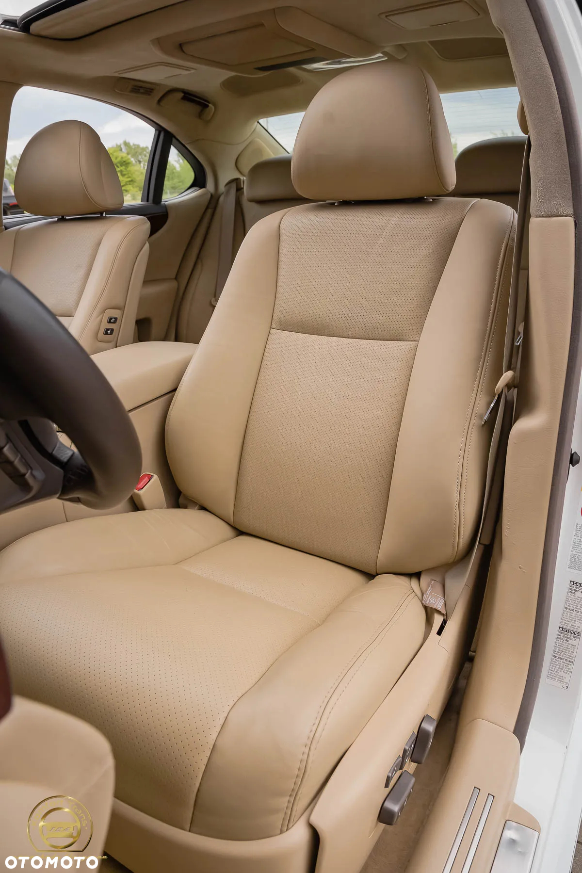 Lexus LS 600h Luxury Line - 23