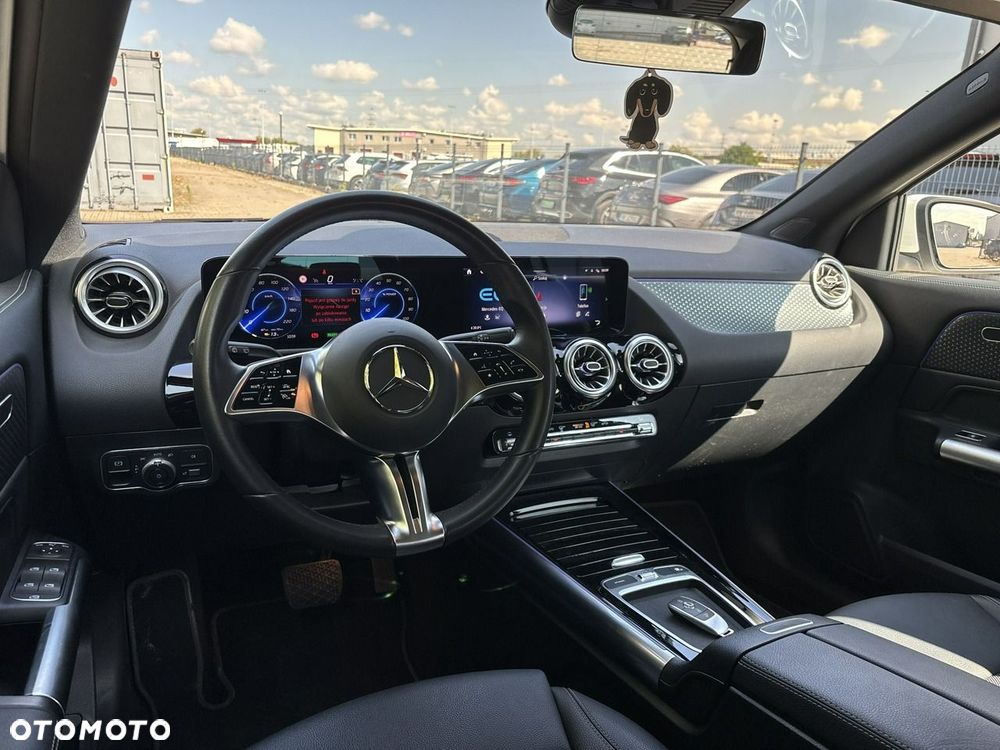Mercedes-Benz EQA 250+ 70.5kWh Progressive - 11