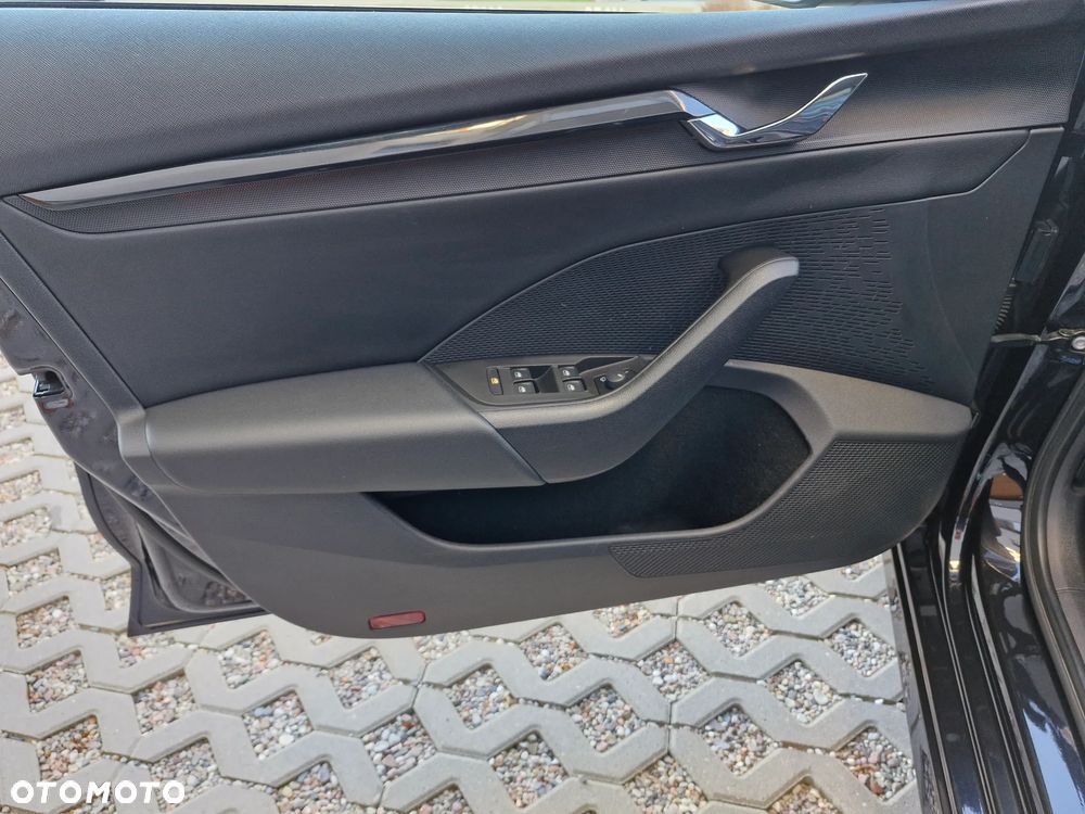 Skoda Octavia 2.0 TDI DSG Edition Plus - 22