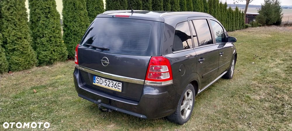 Opel Zafira 1.8 Enjoy - 13