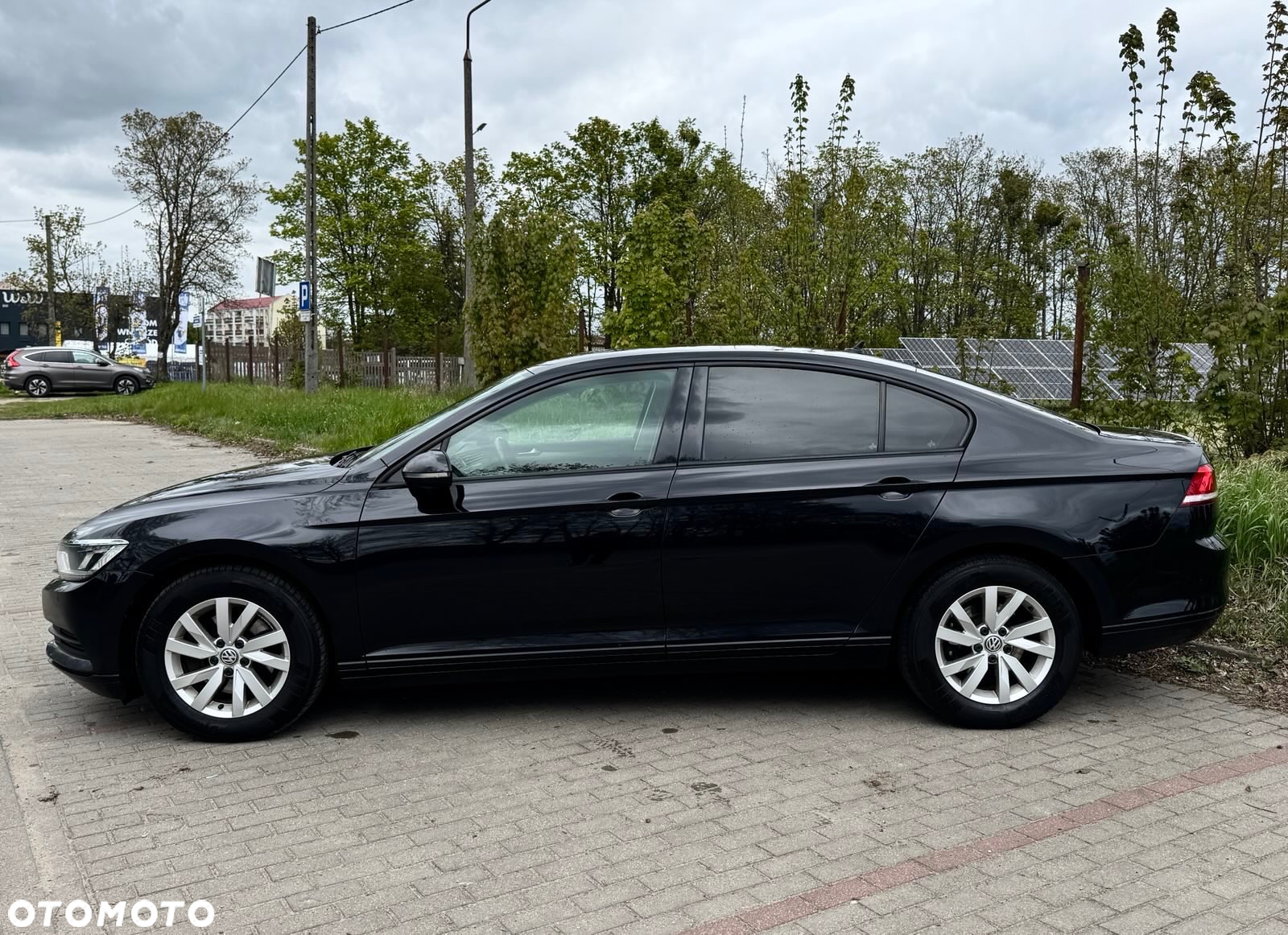 Volkswagen Passat 2.0 TDI SCR Comfortline - 13