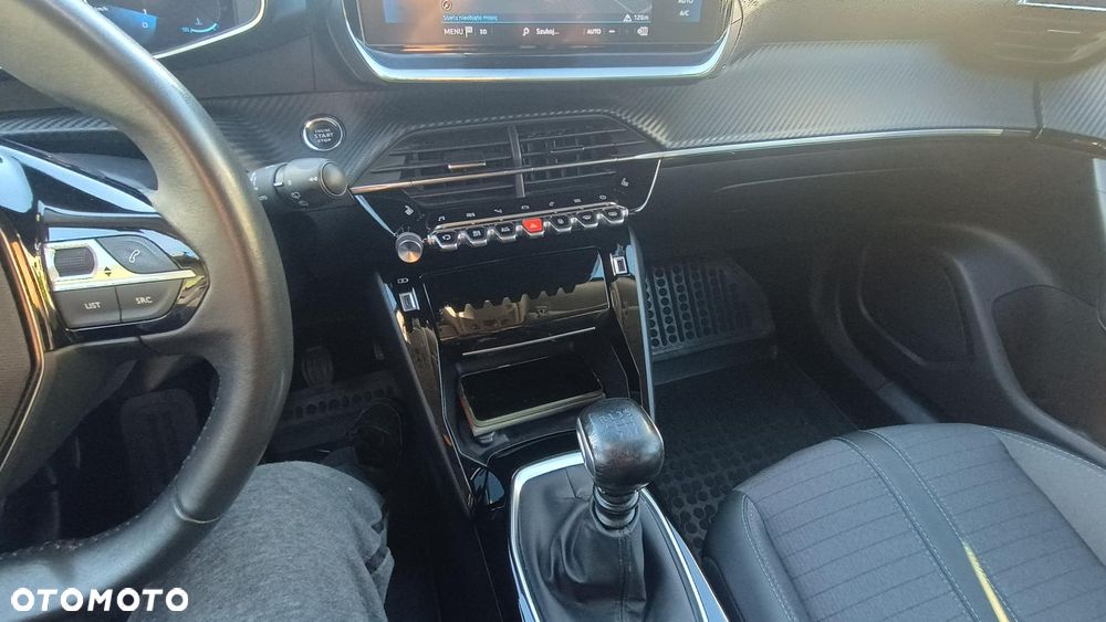 Peugeot 2008 1.2 PureTech Active S&S - 9