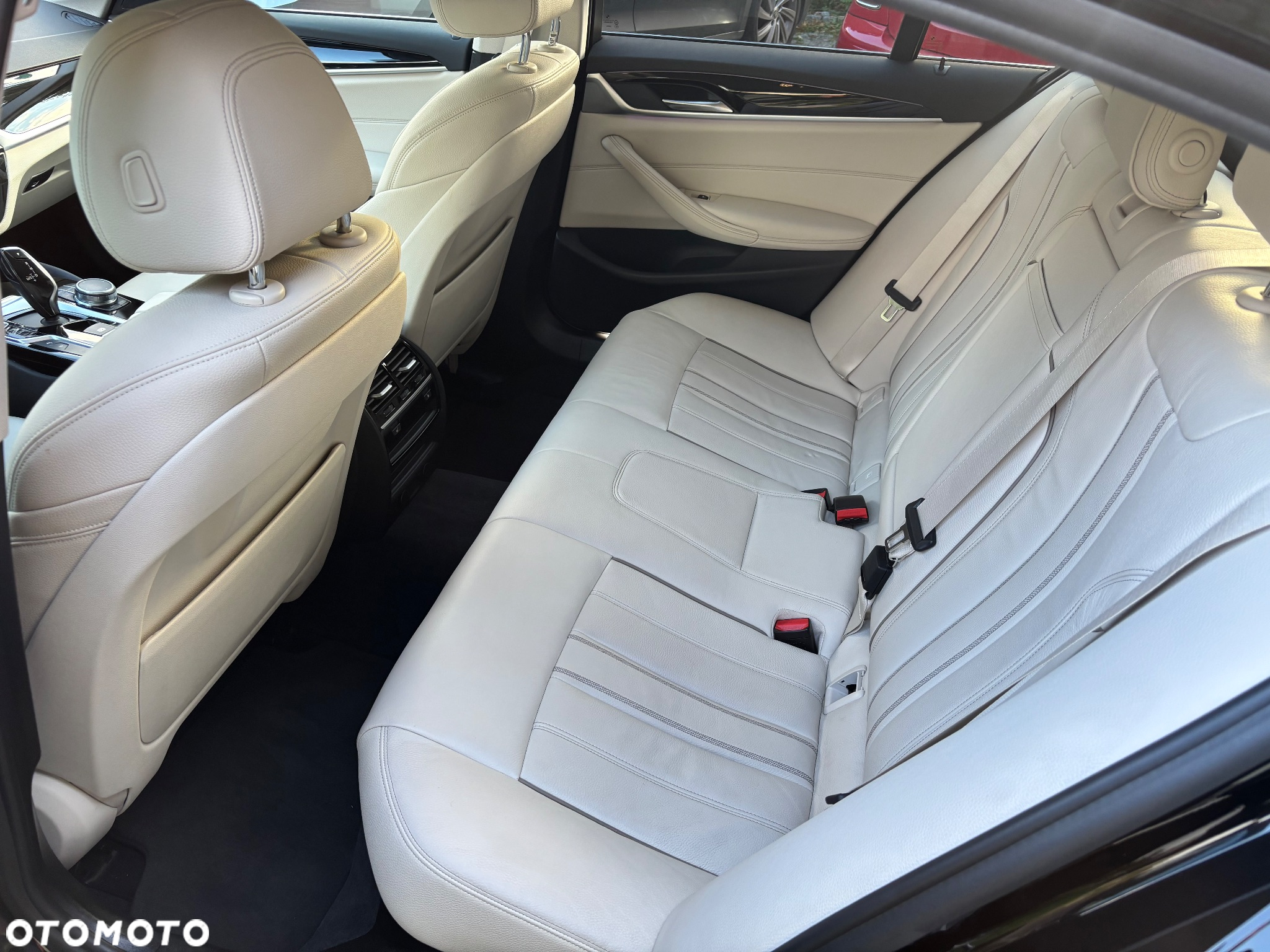 BMW Seria 5 520d Sport Line - 18