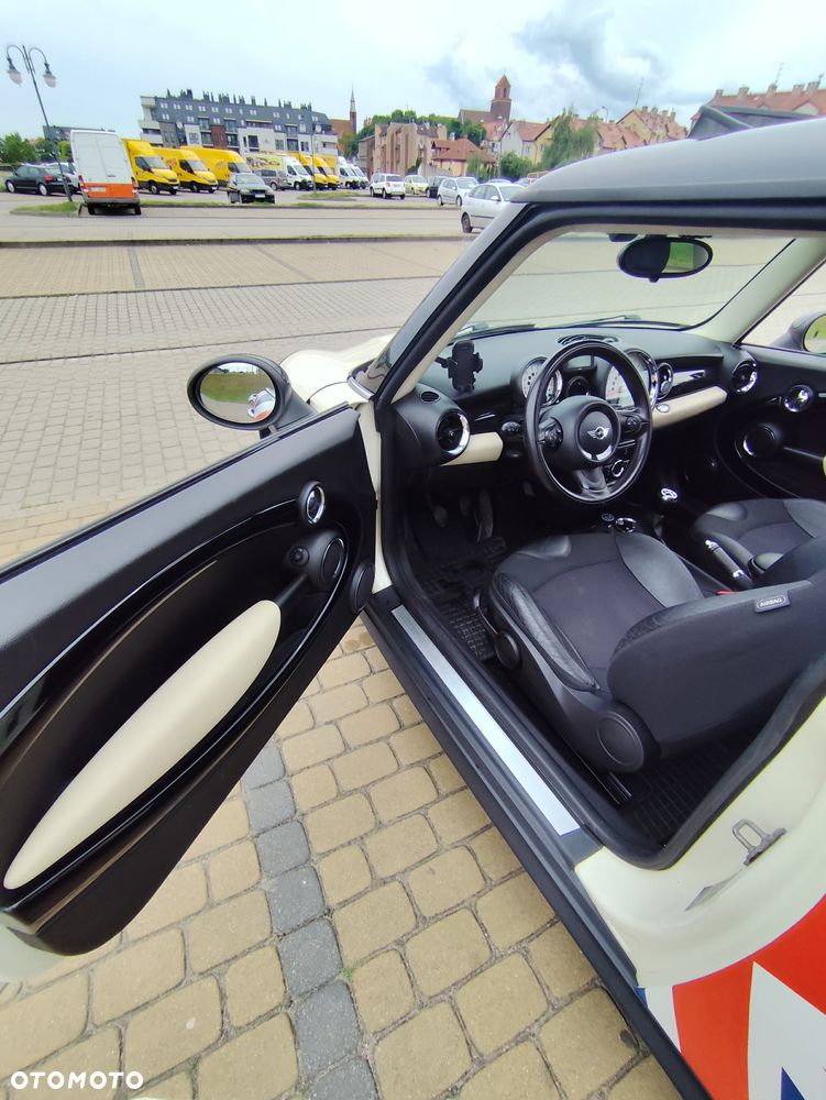 MINI Cooper D - 11