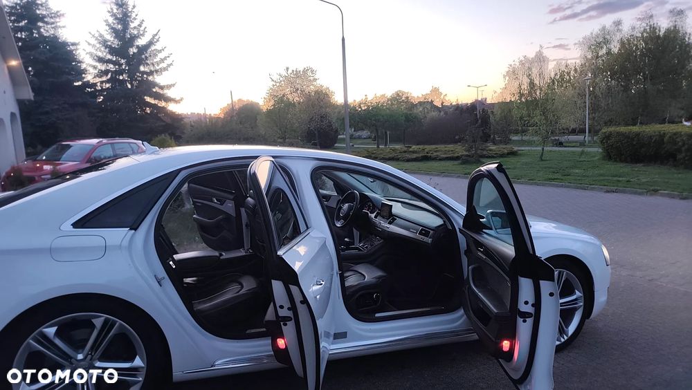 Audi A8 4.2 FSI Quattro tiptronic Langversion - 35