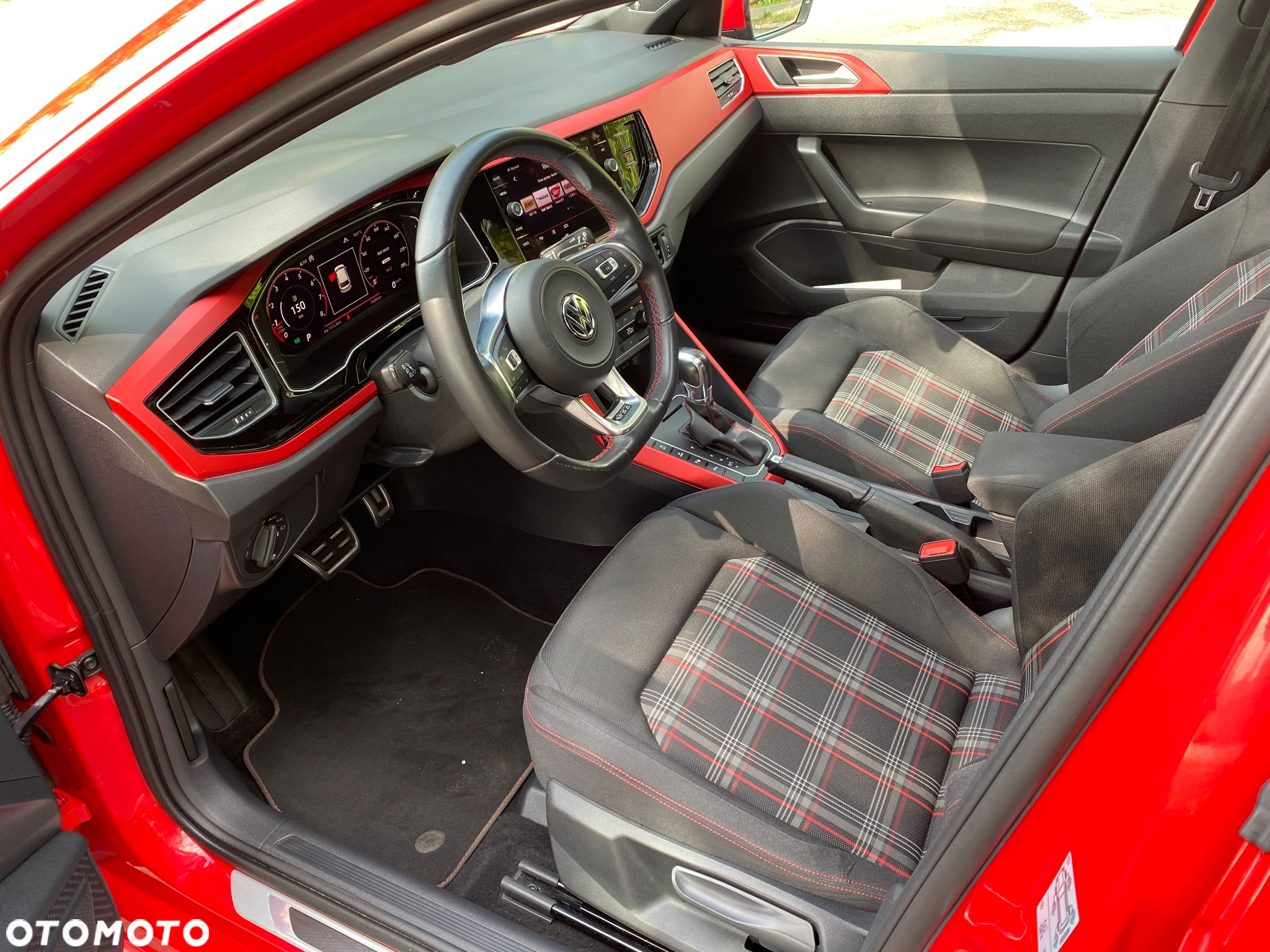 Volkswagen Polo 2.0 TSI GTI DSG - 16