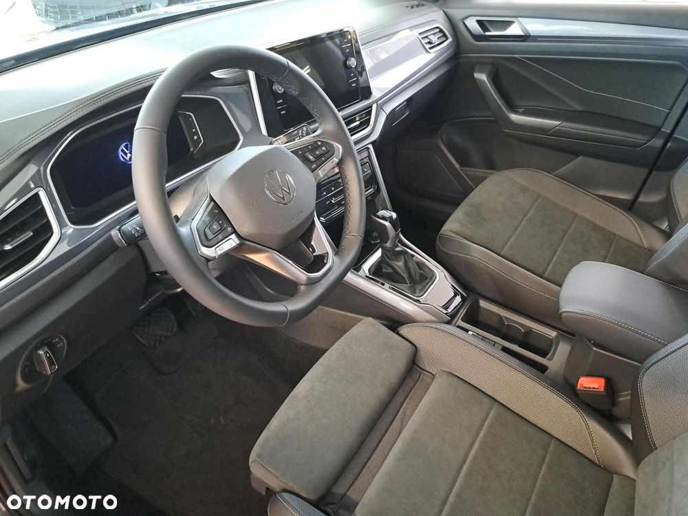 Volkswagen T-Roc - 9
