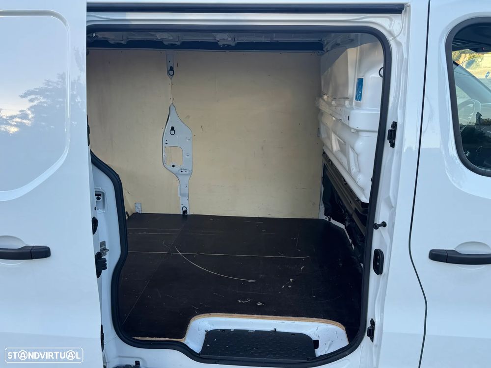 Renault Trafic L2H1 2.0 dci grand confort - 22