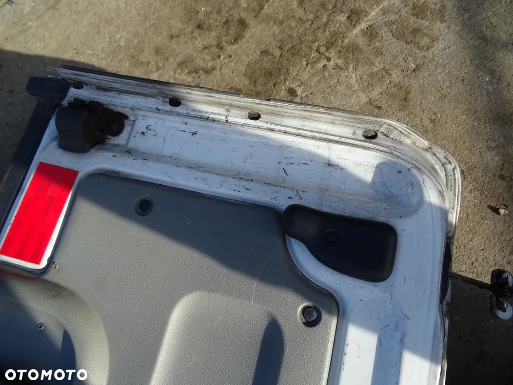 Drzwi Prawe Tył Renault Kangoo I Lift D389 (Gołe) - 12