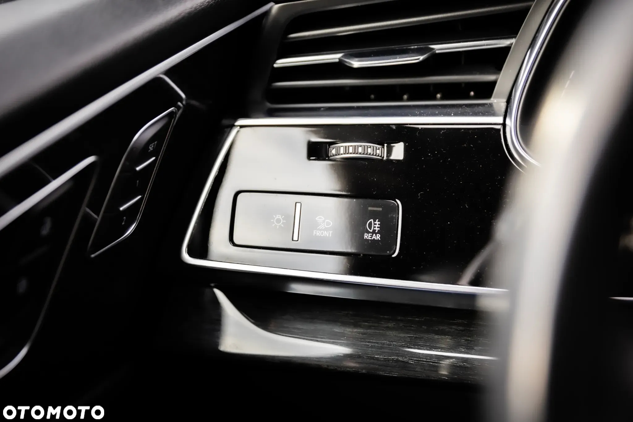 Audi Q8 55 TFSI quattro tiptronic - 20