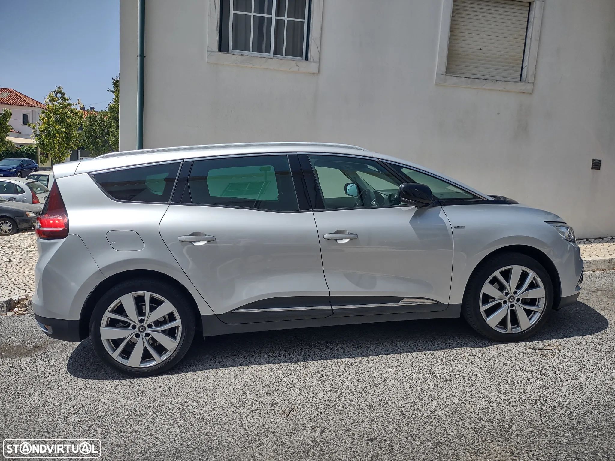 Renault Grand Scénic 1.7 Blue dCi Limited - 1