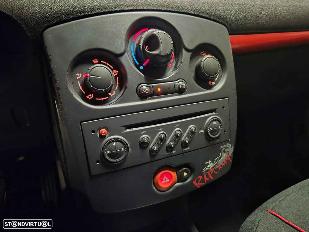 Renault Clio 1.2 16V Rip Curl - 13