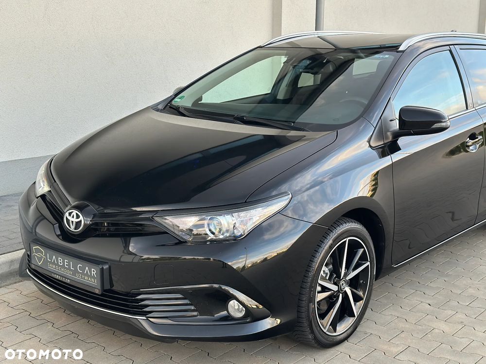 Toyota Auris 1.2 Turbo Touring Sports Team Deutschland - 33